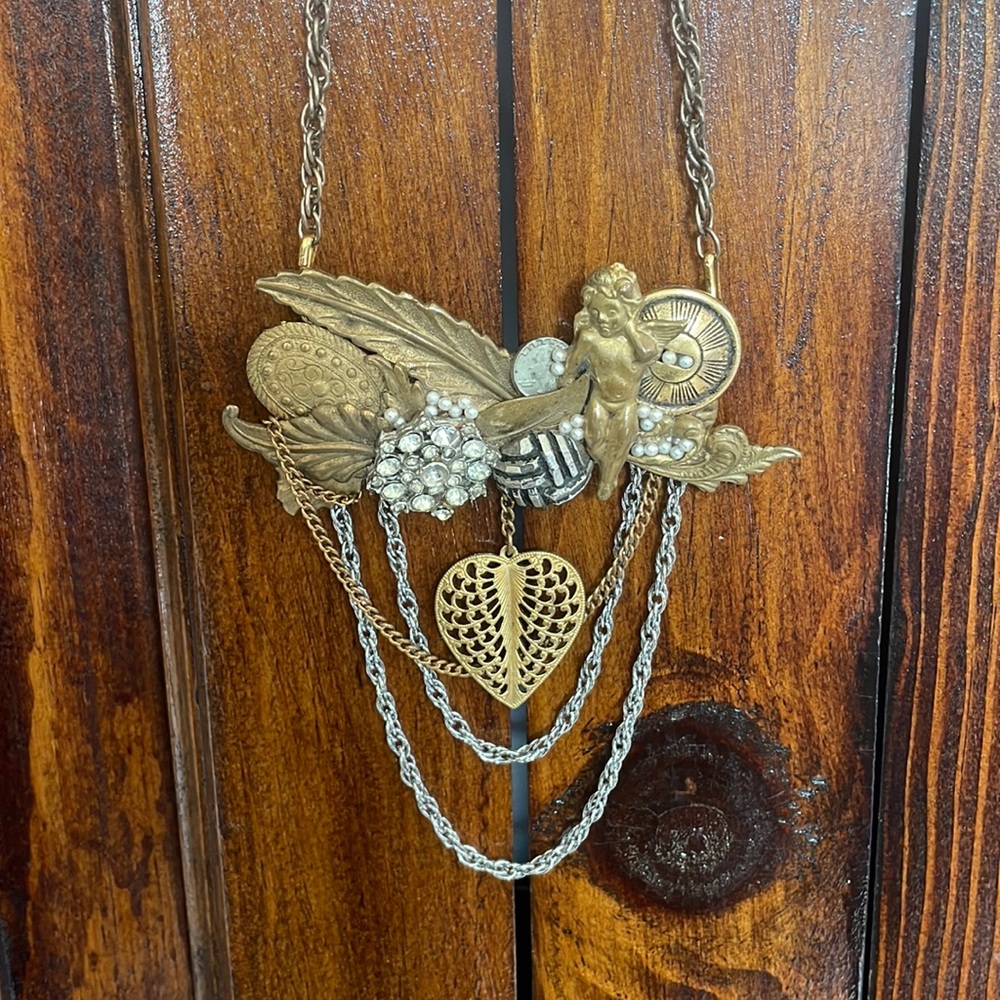 Vintage Pendant Necklace
